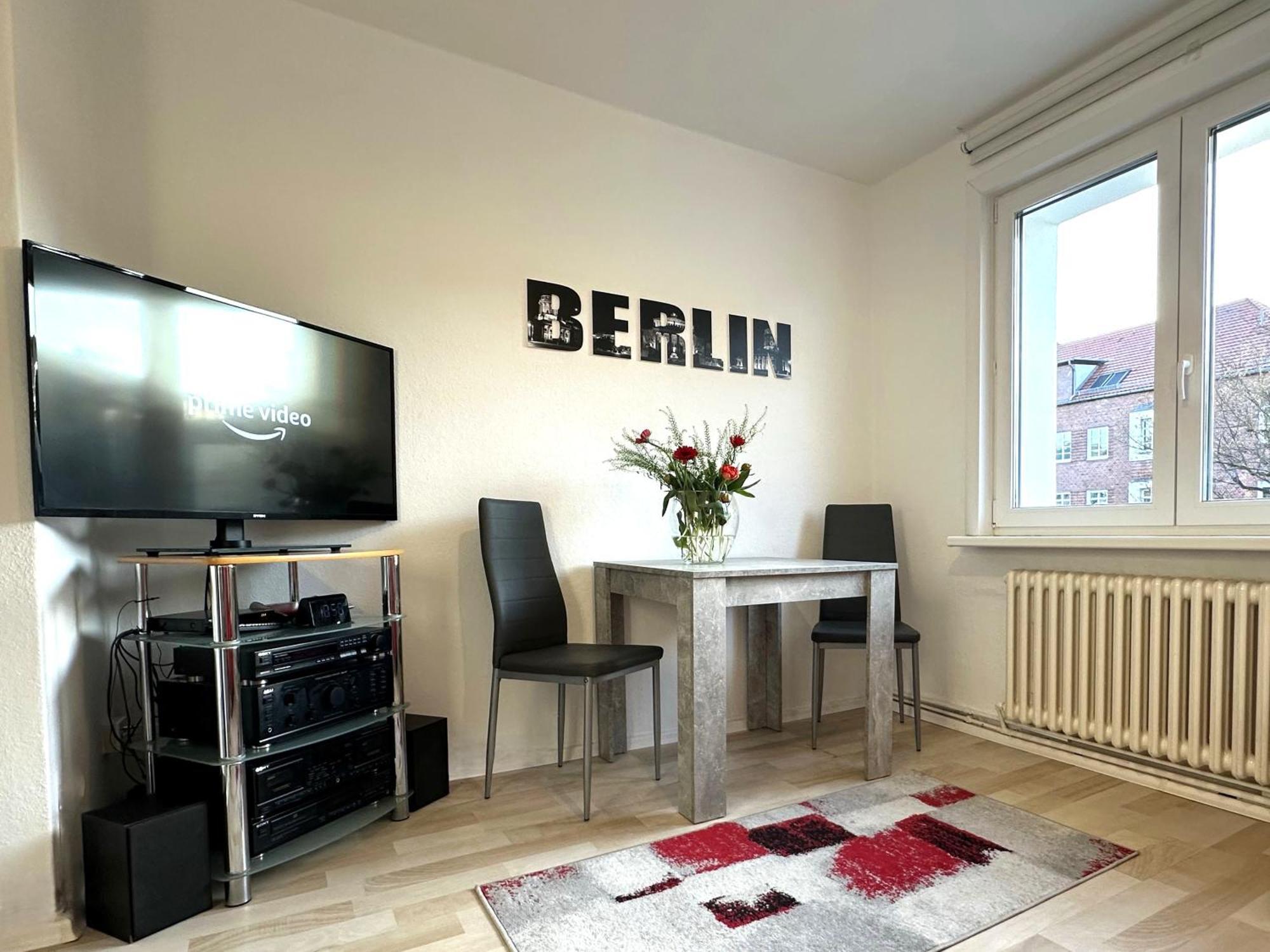 "Ideal" - Berlin Zu Zweit - Citynah, Verkehrsguenstig, Wlan, Supermarkt, Flexibler Check-In Berlim Exterior foto